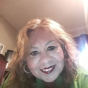 Meet your Posher, Lupe